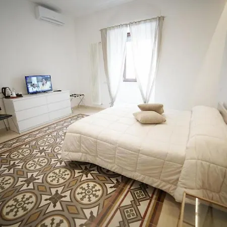 Basilicata Host To Host - Charme *